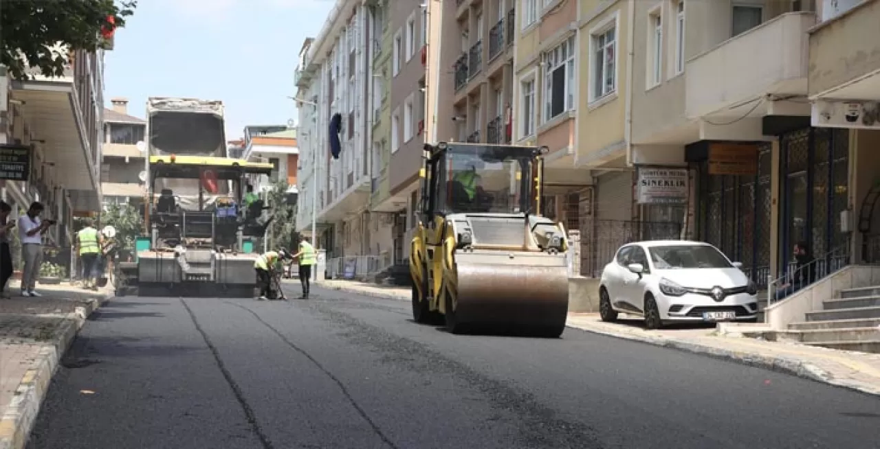 Eyüpsultan'da Yol ve Kaldırım Yenileme Çalışmaları Başladı