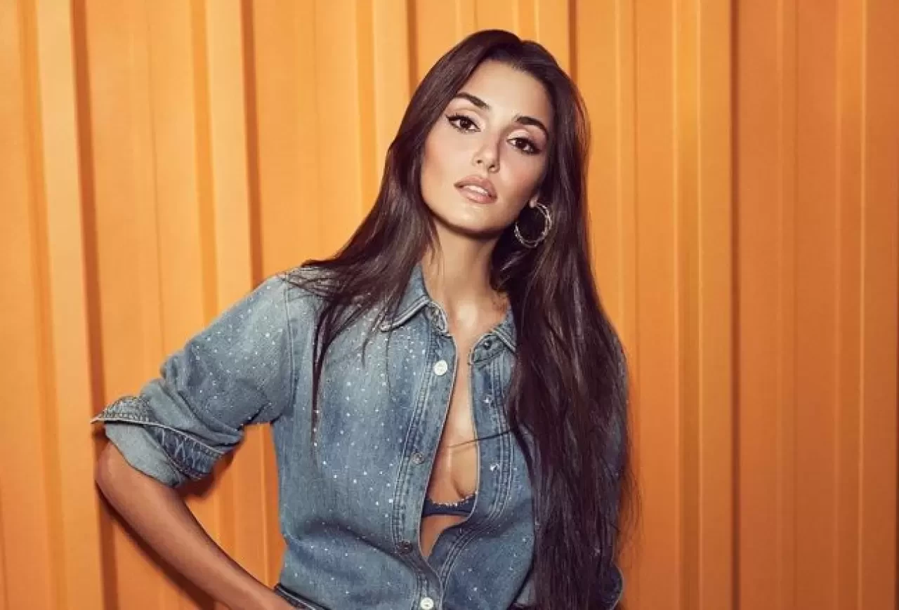 Hande Erçel, “Aşkı Hatırla” Çekimleri ve Yeni Reklam Anlaşmasıyla Gündemde