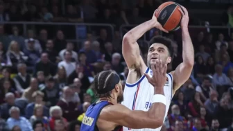 Barcelona, Anadolu Efes’i 90-80 Mağlup Ederek Galibiyet Serisini Sürdürdü