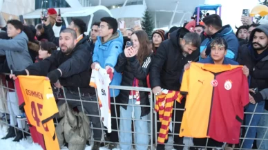 Okan Buruk ve Ekibine Sivas’ta Yoğun İlgi: Lider Galatasaray Oteline Hareket Etti