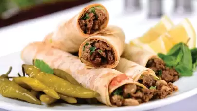 Tantuni ile ne iyi gider? Tantuni ile En İyi Yan Yemekler ve Lezzetli Eşlikçiler