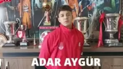 Adar Aygür Kimdir ?