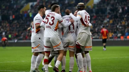 Kayserispor-Galatasaray Maçında Gol Yağmuru: 5-1