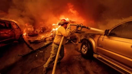 Ünlü İsimlerin Evleri Yandı: Los Angeles Yangını Şehri Sardı