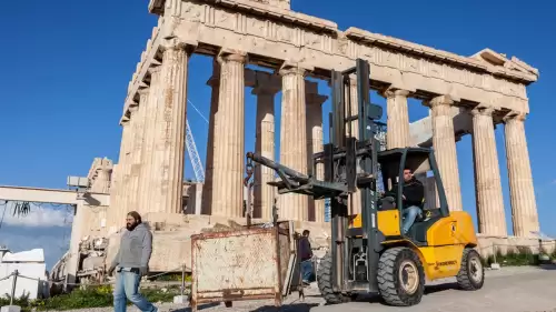 Yunanistan'da Çalışma Saatleri Değişiyor: Yeni Düzenleme Neleri Getiriyor?