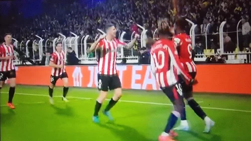 2-0'lık Bilbao Mağlubiyeti Sonrası; Fenerbahçe'ye Taraftar Tepkisi: “Yönetim İstifa!