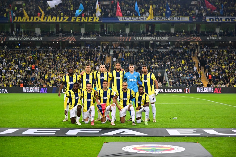 Fenerbahçe, Manchester United Karşısında Puan Aldı: Zorlu Mücadelede Eşitlik Bozulmadı