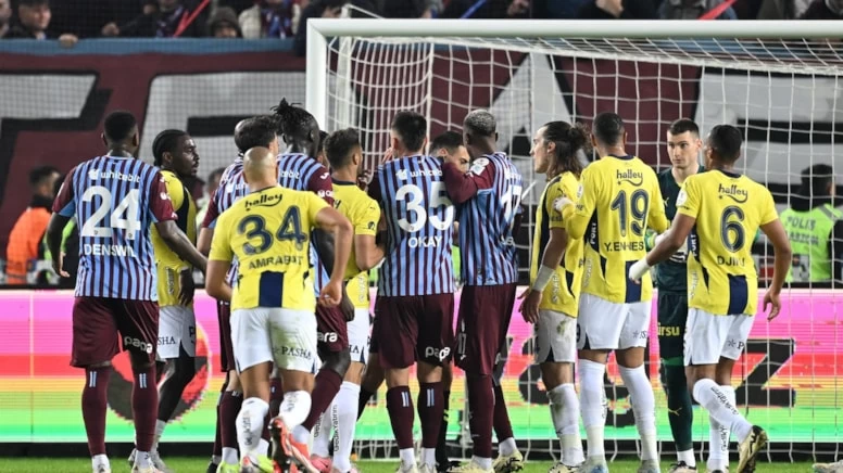 Trabzonspor-Fenerbahçe Maçında PFDK Sevkleri: Mourinho, Dzeko ve Başkanlar Disipline Gönderildi