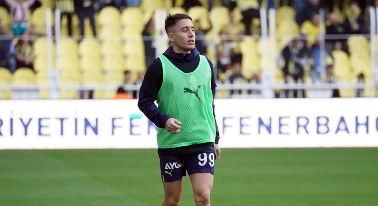 Fenerbahçe’den ayrılan Emre Mor, Eyüpspor’a kiralık olarak transfer oldu