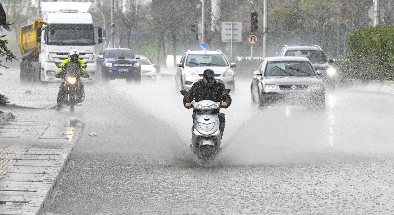 Dikkat! Meteoroloji gün verdi: Şiddetli sağanak geliyor!